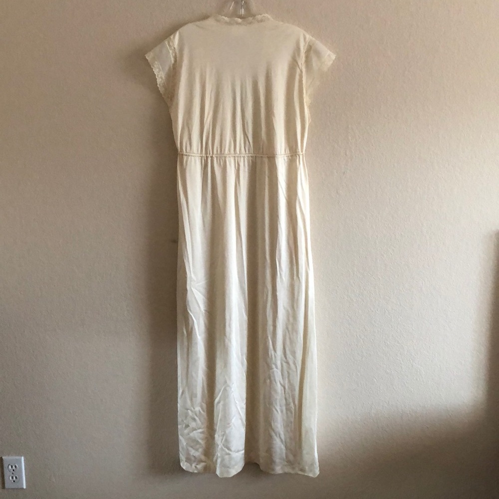 Vintage Maxi Robe - Picture 5 of 6